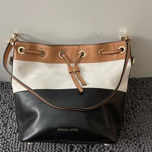 Michael Kors Shoulder Bag